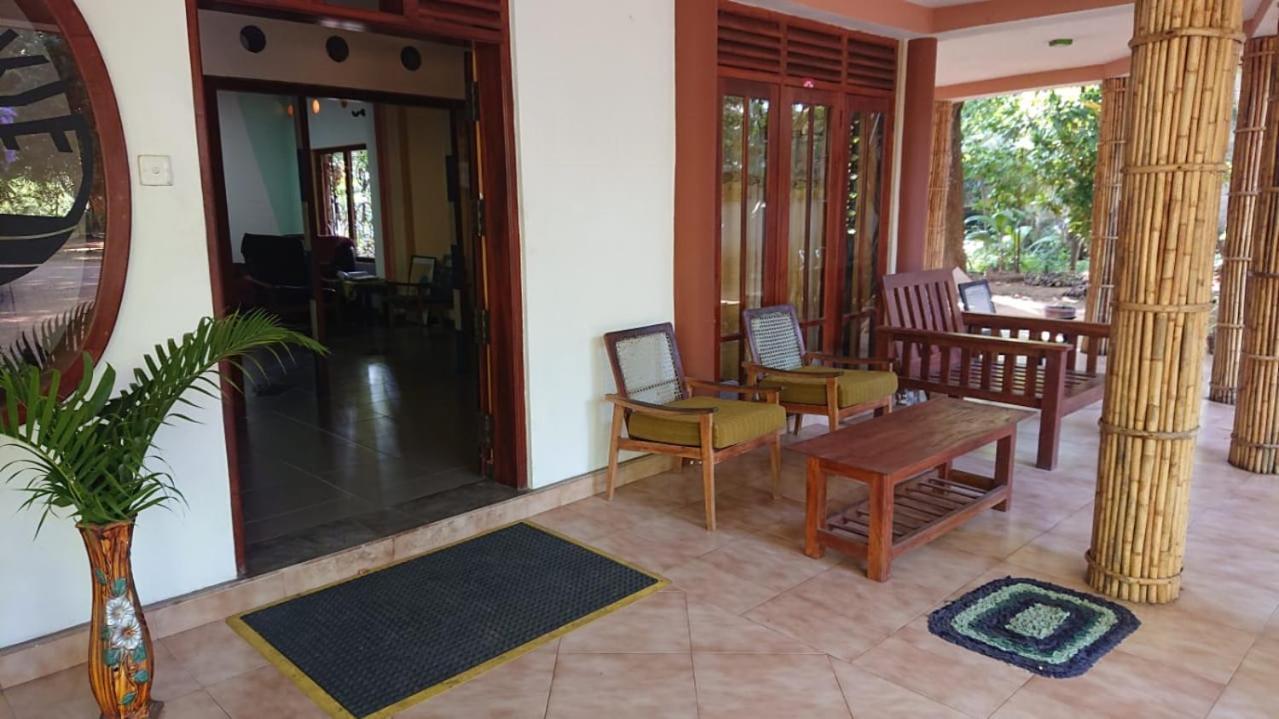 Leopard City Hostel Yala Tissamaharama Dış mekan fotoğraf