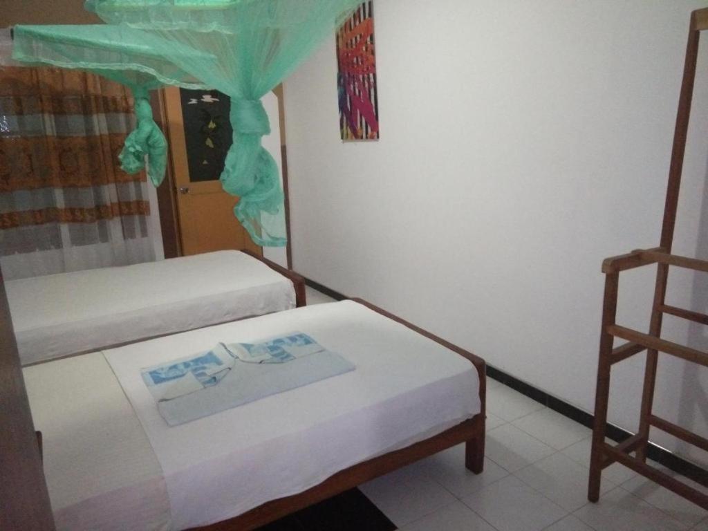 Leopard City Hostel Yala Tissamaharama Dış mekan fotoğraf