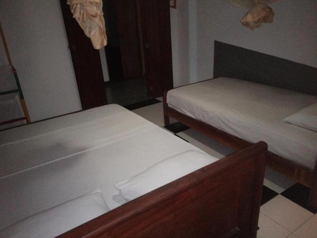 Leopard City Hostel Yala Tissamaharama Dış mekan fotoğraf